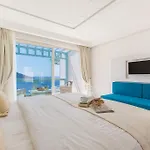 Asfiya Sea View 호텔 2*
