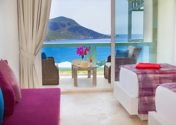 Asfiya Sea View Hotel 2*